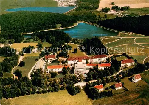 AK / Ansichtskarte Clausthal Zellerfeld Kurklinik am Hasenbach der LVA Hannover Fliegeraufnahme Clausthal Zellerfeld