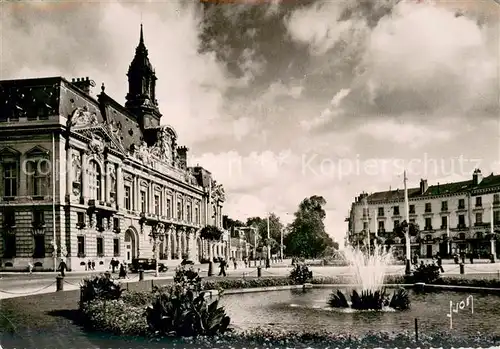 AK / Ansichtskarte Tours_Indre et Loire Place Jean Jaures et lHotel de Ville Tours Indre et Loire