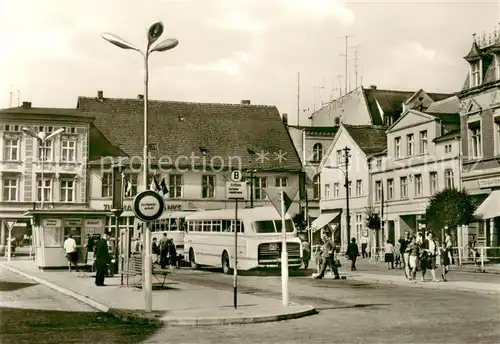 AK / Ansichtskarte Ueckermuende_Mecklenburg_Vorpommern Karl Marx Platz Ueckermuende_Mecklenburg
