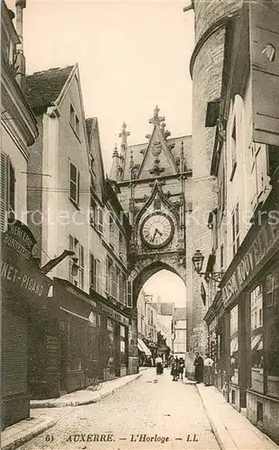 AK / Ansichtskarte Auxerre L Horloge Auxerre