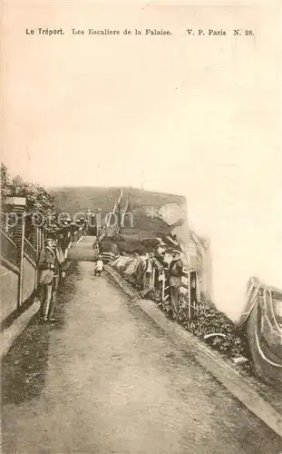 AK / Ansichtskarte Le_Treport Les Escaliers de la Falaise Le_Treport