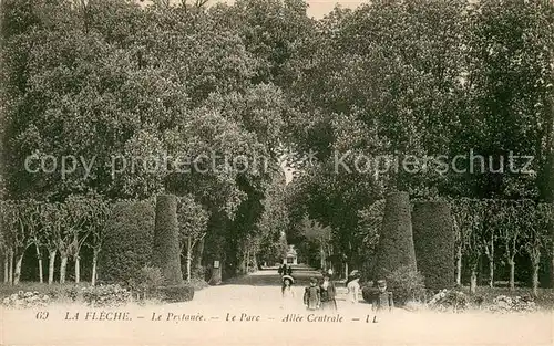 AK / Ansichtskarte La_Fleche Le Prytance Parc Allee Centrale La_Fleche