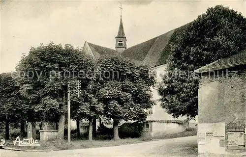 AK / Ansichtskarte Varennes_d_Auxerre Place de l Eglise Varennes_d_Auxerre