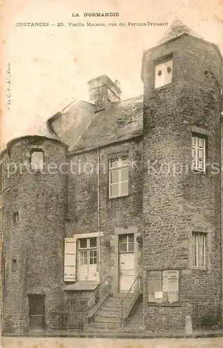 AK / Ansichtskarte Coutances Vieille Maison ru du Pertuis Trouard Coutances