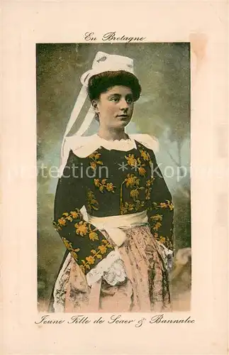 AK / Ansichtskarte Scaer Jeune Fille de Scaer et Bannalec Scaer