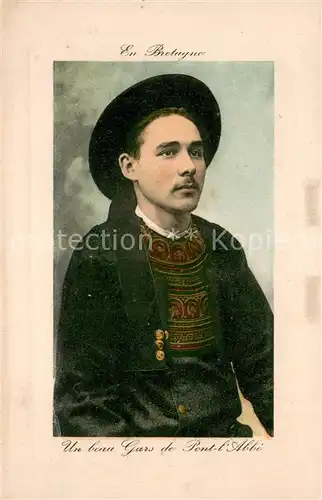 AK / Ansichtskarte Pont l_Abbe Un beau Gars de Pont l Abbe Pont l Abbe