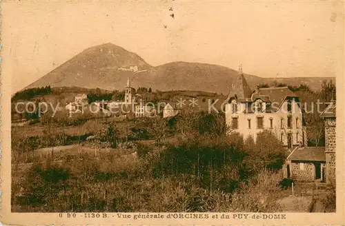 AK / Ansichtskarte Orcines Vue generale dOrcines et du Puy de Dome Orcines