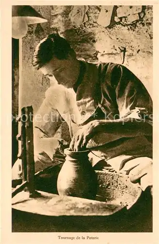 AK / Ansichtskarte Handarbeit T?pfern 