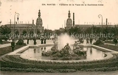 AK / Ansichtskarte Nantes_Loire_Atlantique Fontaine de la Place de la Duchesse Anne Nantes_Loire_Atlantique