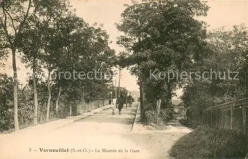 AK / Ansichtskarte Vernouillet_d_Eure et Loir La Montee de la Gare Vernouillet_d
