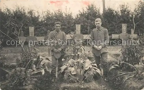 AK / Ansichtskarte 121_Regiment_IR_121_Infanterie_Ludwigsburg Soldatenfriedhof 