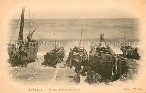 AK / Ansichtskarte Etretat Bateaux de peche au Perrey Etretat