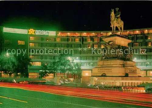 Sofia_Sophia Grand Hotel Sofia Denkmal der Befreier Sofia Sophia