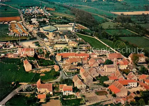Taize_Saone et Loire Eglise de la Reconciliation avec tentes du Concile des jeunes Village et eglise romane Vue aerienne Taize Saone et Loire