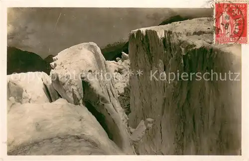AK / Ansichtskarte Chamonix Grande crevasse et Glacier des Bossons Gletscher Alpen Chamonix