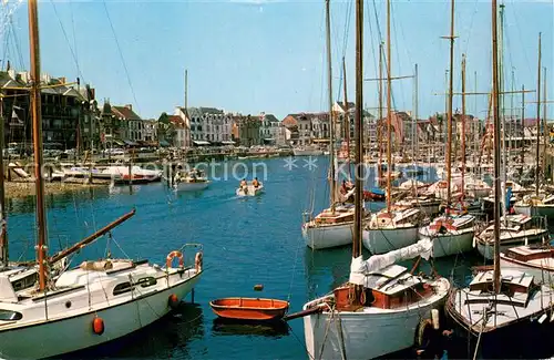 AK / Ansichtskarte La_Baule_sur_Mer Port de Plaisance Voiliers La_Baule_sur_Mer