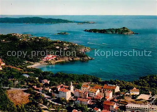 AK / Ansichtskarte Presqu_Ile de Giens Vue aerienne Giens et les Iles du Grand Ribaud et de Porquerolles Presqu_ile de Giens