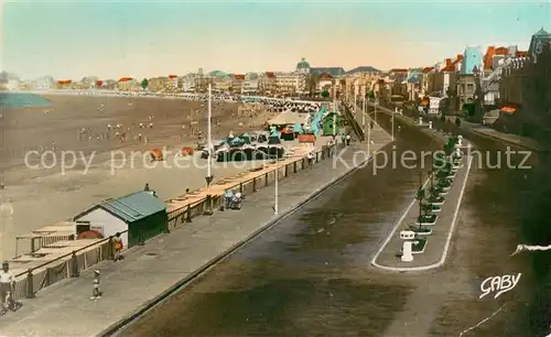 AK / Ansichtskarte Les_Sables d_Olonne Le Remblai et la Plage Les_Sables d_Olonne