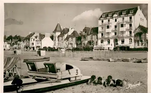 AK / Ansichtskarte La_Baule_sur_Mer La Plage et lArmoric Hotel La_Baule_sur_Mer