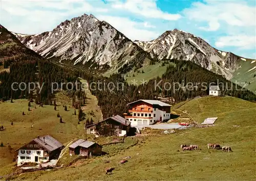 AK / Ansichtskarte Oberhalde Gasthof Zugspitzblick Blick gegen Ponten und Bscheisser Allgaeuer Alpen 