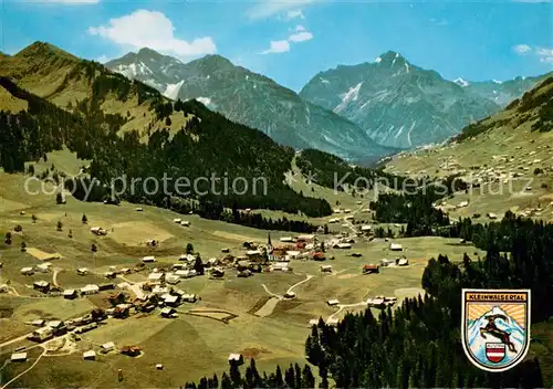 AK / Ansichtskarte Riezlern_Kleinwalsertal_Vorarlberg Panorama Kleinwalsertal mit Widderstein Allgaeuer Alpen Fliegeraufnahme Riezlern_Kleinwalsertal