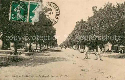 AK / Ansichtskarte Camp_de_Chalons La Grande Rue Camp_de_Chalons