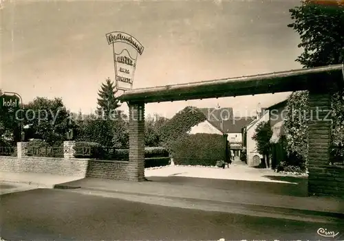 AK / Ansichtskarte Saint Seine l_Abbaye Hotel de La Poste Saint Seine l Abbaye