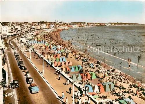 AK / Ansichtskarte Les_Sables d_Olonne La Plage Les_Sables d_Olonne