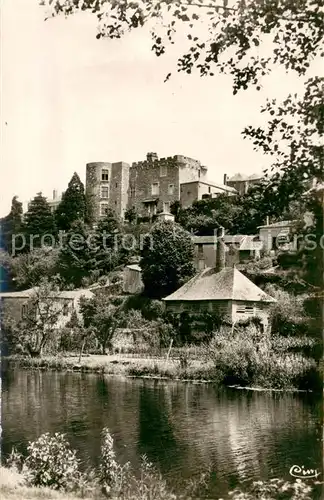 AK / Ansichtskarte Montrevault Paysage et vieux Chateau Montrevault