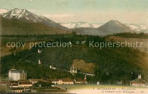 AK / Ansichtskarte Betharram Lestelle Vue generale le Calvaire et les montagnes 