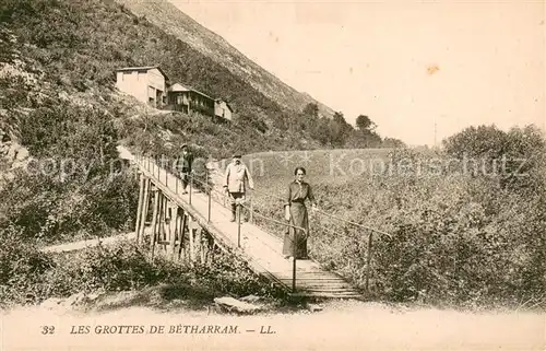 AK / Ansichtskarte Betharram Lestelle Les grottes de Betharram 