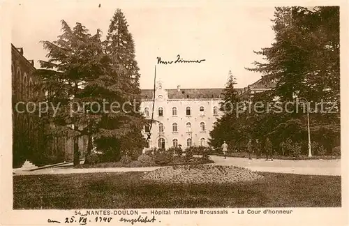 AK / Ansichtskarte Doulon Hopital militaire Broussais La Cour d honneur 