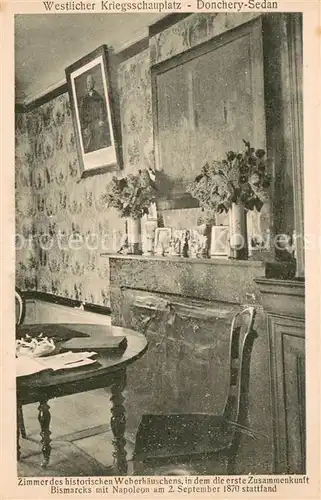 AK / Ansichtskarte Donchery Zimmer des historischen Weberhaeuschens in dem die erste Zusammenkunft Bismarcks mit Napoleon am 2 Sept 1870 stattfand Donchery