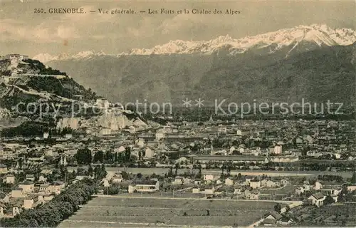 AK / Ansichtskarte Grenoble Vue generale Les Forts et la Chalne des Alpes Grenoble