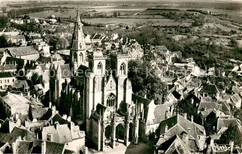 AK / Ansichtskarte Semur en Auxois Vue aerienne sur la Cathedrale Notre Dame Semur en Auxois