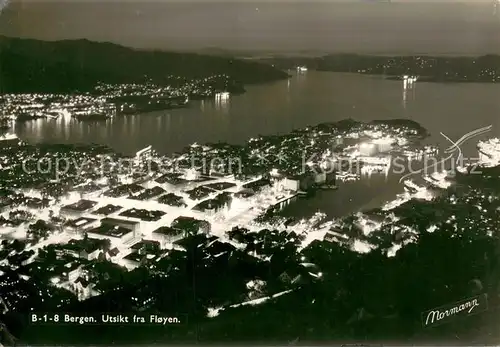 AK / Ansichtskarte Bergen_Norwegen Utsikt fra Floyen Nachtaufnahme Bergen Norwegen
