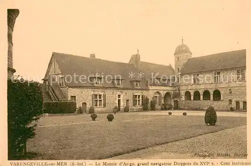 AK / Ansichtskarte Varengeville sur Mer Le Manoir dAngo grand navigateur Dieppois Cour Interieure Varengeville sur Mer