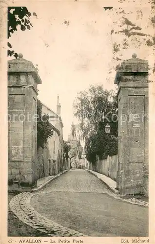 AK / Ansichtskarte Avallon La Petite Porte Avallon