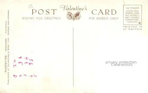 AK / Ansichtskarte Clacton on Sea Promenade and East Cliff Clacton on Sea