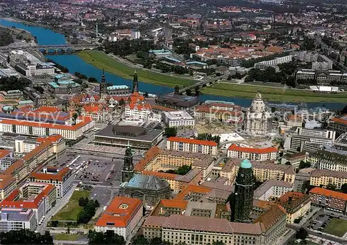 AK / Ansichtskarte Dresden Fliegeraufnahme Elbe Altstadt Dresden