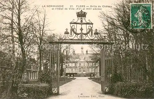 AK / Ansichtskarte Flers_Orne Grille du Chateau et lHotel de Ville Flers_Orne