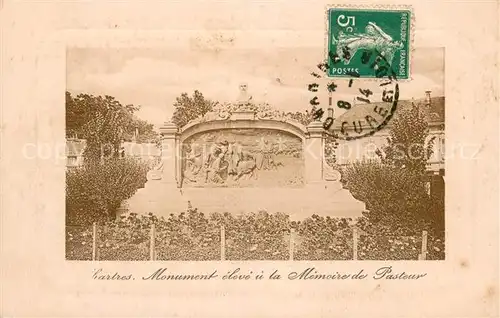 AK / Ansichtskarte Chartres_28 Monument eleve a la Memoire de Pasteur 