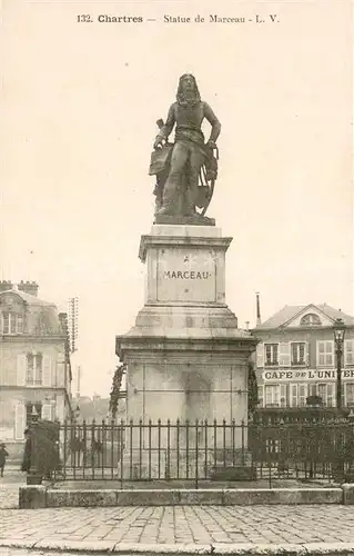 AK / Ansichtskarte Chartres_28 Statue de Marceau 