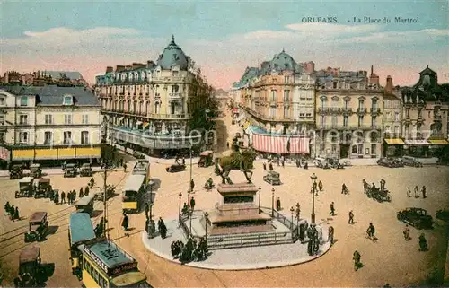 AK / Ansichtskarte Orleans_Loiret La Place du Martroi Orleans_Loiret