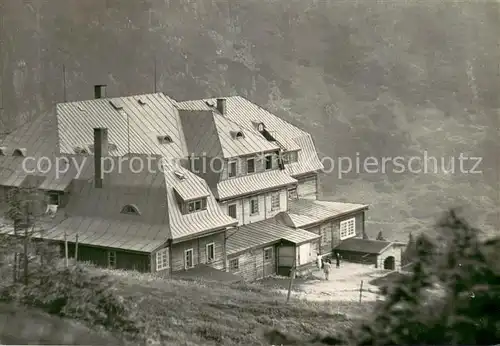 AK / Ansichtskarte Karpacz Schronisko Strzecha Akademicka Karkonosze Bergbaude im Riesengebirge Karpacz