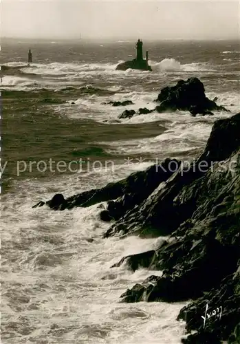 AK / Ansichtskarte Pointe_du_Raz Le phare de la Vieille Pointe_du_Raz