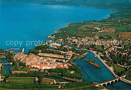 AK / Ansichtskarte Peschiera_del_Garda Fliegeraufnahme Peschiera_del_Garda