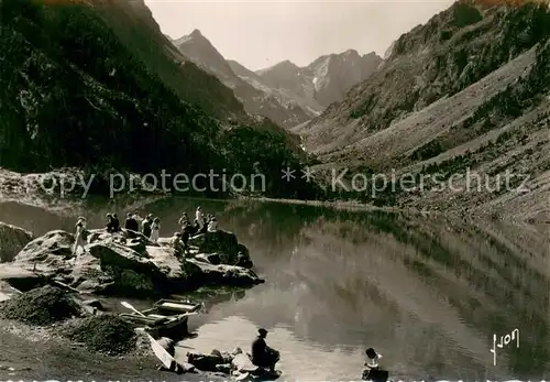 AK / Ansichtskarte Lac_de_Gaube Lac aux Pyrenees Lac_de_Gaube