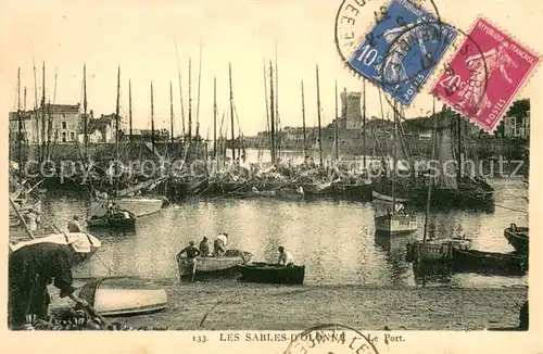 AK / Ansichtskarte Les_Sables d_Olonne Le port et des bateaux Les_Sables d_Olonne