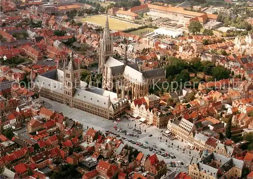 AK / Ansichtskarte Ieper Stadtzentrum Fliegeraufnahme Ieper